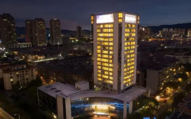 MEHOOD LESTIE Hotel (Kunming Xishan District Government Biji Park)