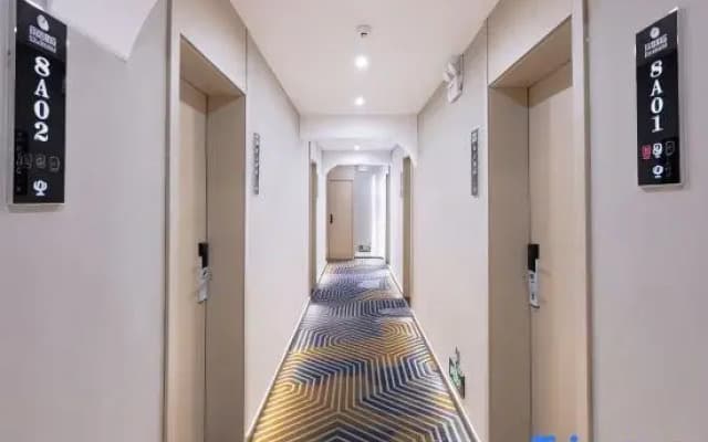 Shell Hotel (Jiyuan Vocational and Technical College)