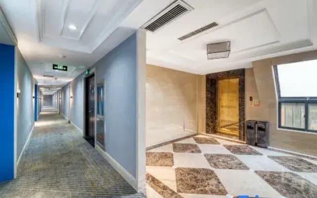 Yuyuan International Hotel (Yiwu Suxi Heart Suxi Night Market Store)