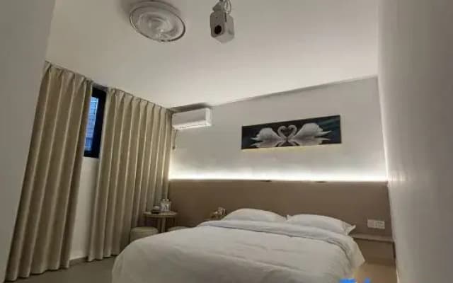 The Magpie Homestay (Hongxing Macalline Branch)