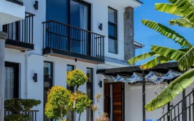 Dali Anbian Homestay (Longkan Wharf Scenic Area Ecological Corridor Branch)