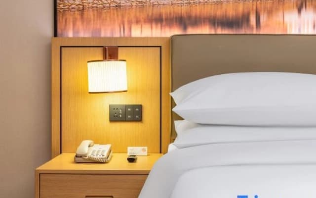 Vienna Hotel (Ningbo  Convention and Exhibition Center Minglou Subway Station)