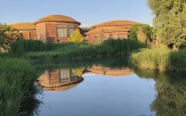 Lao Zhang Boutique Travel Chinese Inn (Zhangye Wetland Park)