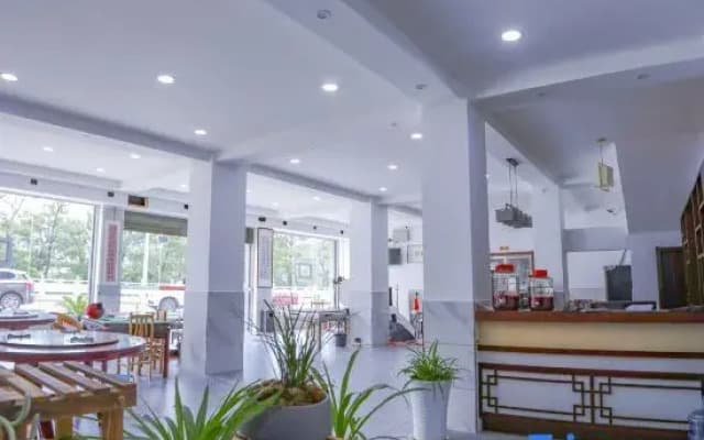 Lichuan Xingshe Renjia Homestay