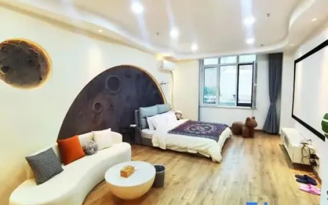 Yunye Lanshu Homestay (Liaocheng Development Zone Zhenhua Shopping Center)