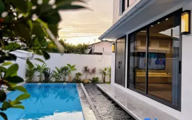 New luxury pool villa near Chiang Mai Old City, 4 bedrooms, 5 bathrooms, luxurious furnishings A4