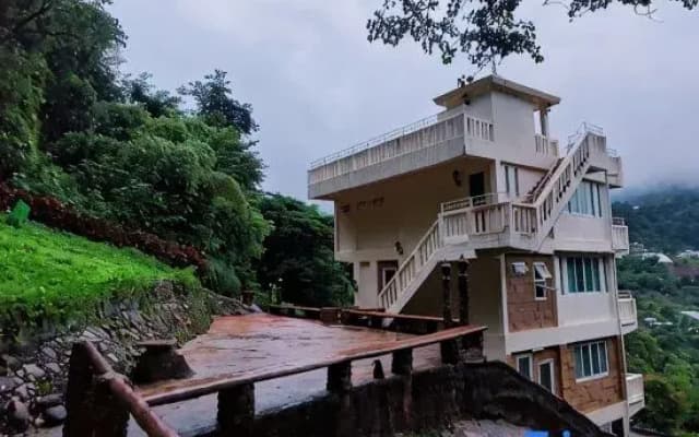 Baanpaya pano