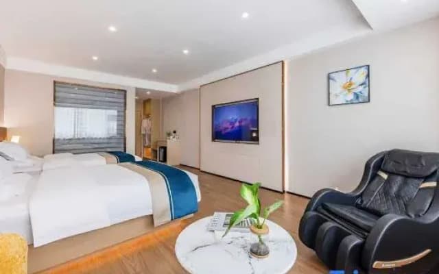 Ning'er Meijia Smart Hotel (High-speed Railway Station Branch)