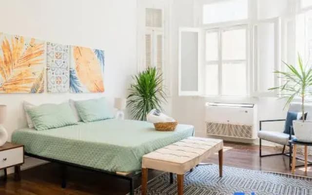 Bright Historic Apt. | Near Marriott & Gezira Club