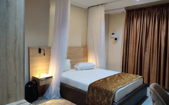 Grand Oasis Hotel Wajir