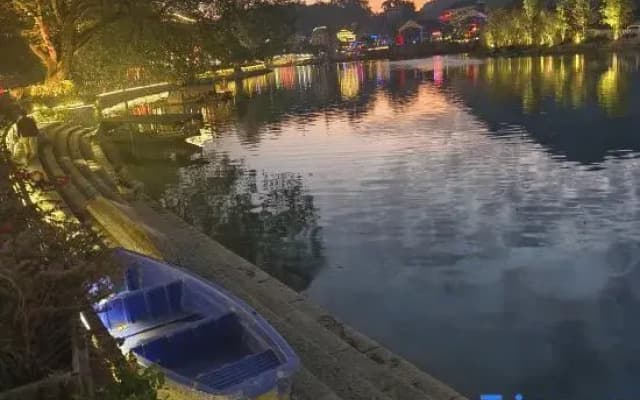 Laochengwai Chinese Inn (Border City Chatong Scenic Area)