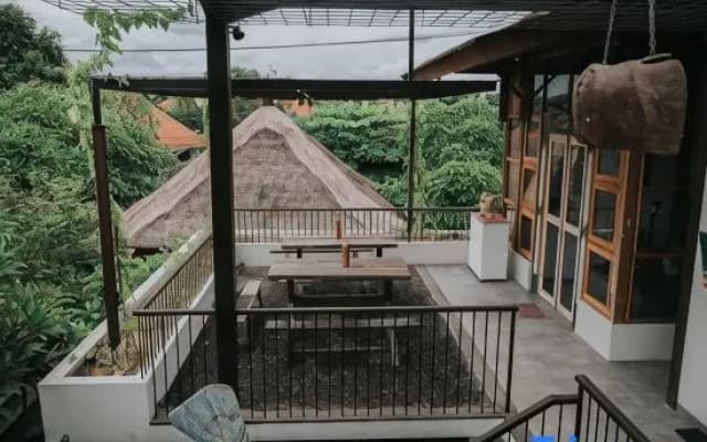 Sare Homestay and Artspace Sanur