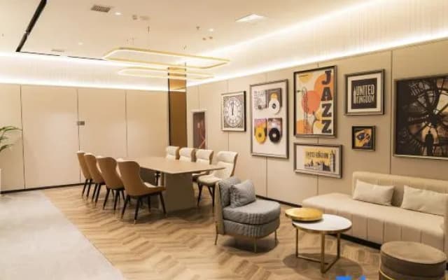 Homeinn Plus Hotel (Jiujiang Railway Station Station Front Square)