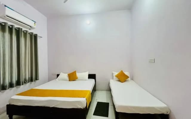 Kailash Inn