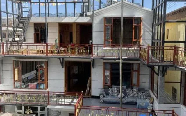 Sezhong Homestay