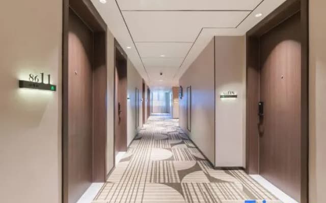 Urba S Hotel (Kashi Administrative Approval Bureau Xiaoyalang Wetland Park Branch)