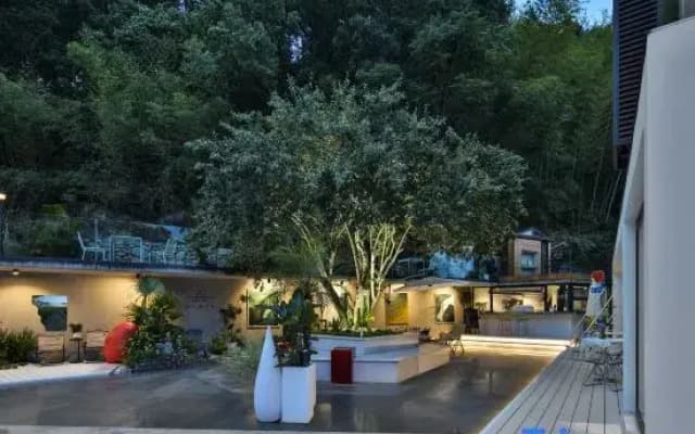 jiu zhu homestay