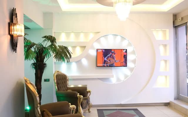 Grand 01 Otel