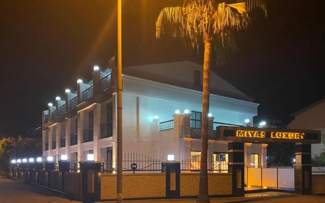 Miyas Luxury Hotel
