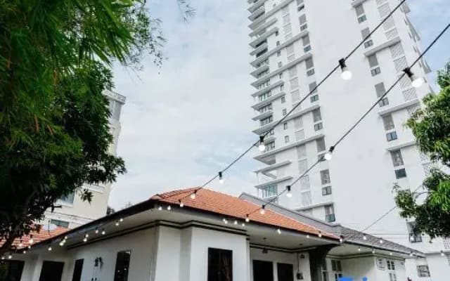 Gurney Drive 4 Rooms Landed Villa