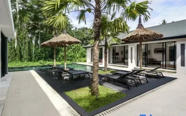 Villa Waterfall by BaliSuperHost