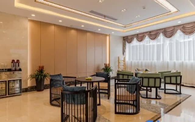 Yue Lan Wan Business Hotel