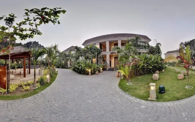 Maira Resort and Convention centre