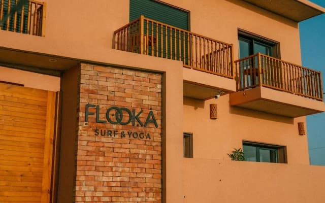 Flooka surf & yoga