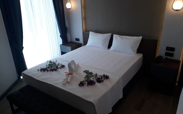 Evdi̇rhan Otel