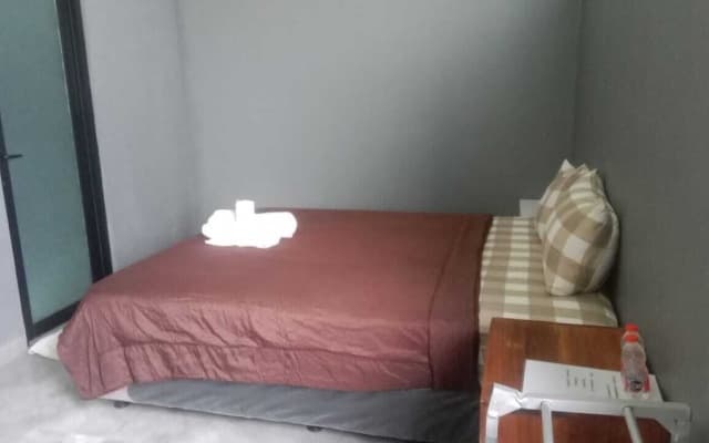 Rumah WJ Room and Suites
