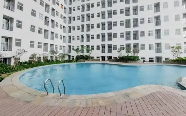 Studio Apartment with Comfortable Design at Serpong Garden By Travelio