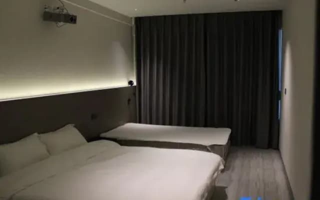 Yuma Business Hotel (Northeast Electric Power University)