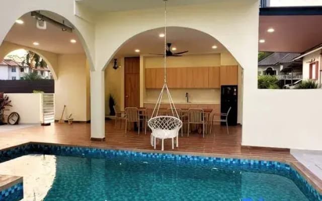 The Luxurious 40 @ Millos Villa