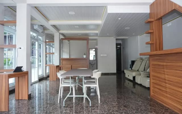 Sinok Homestay Parapat