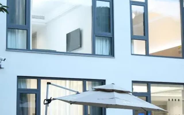 Anji Yishan Yishi Homestay (Yucun Two Mountains Bamboo Sea Branch)