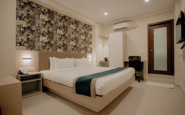 Hotel Eagle Empire