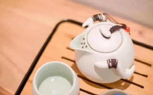 Yichun Zhuomuniao Chinese Inn