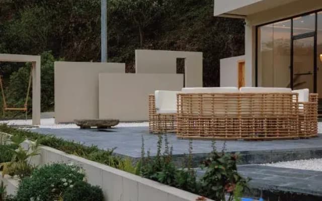 Tingshan Jiaoxia · Homestay: A Designer Riverside Mountain-View Retrea