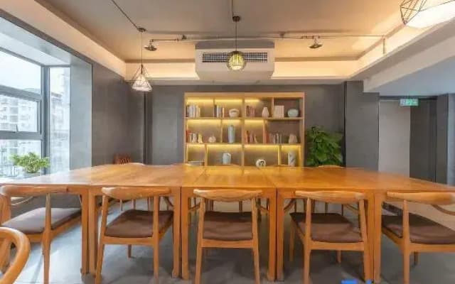 Jingfang E-sports Homestay (Tongchuan Bridge Shenghua Plaza)