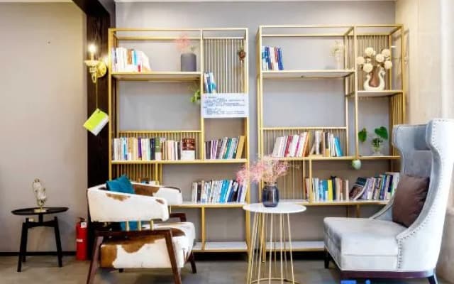 U-house Villa Hotel