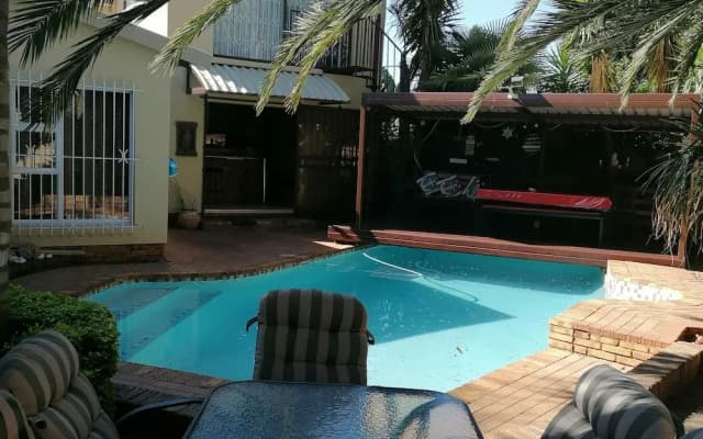 Inviting 3-bed House in Kempton Park