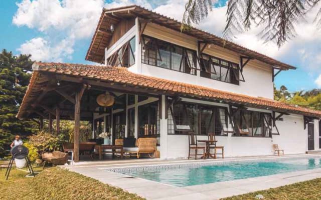Villa Art hill - A little bali in PUNCAK