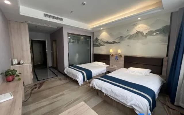 Yufeng Hotel