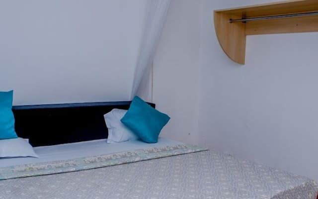 Pearldew Hotel