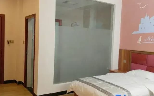 Mengzi Dream House Hotel (Honghe Avenue Branch)