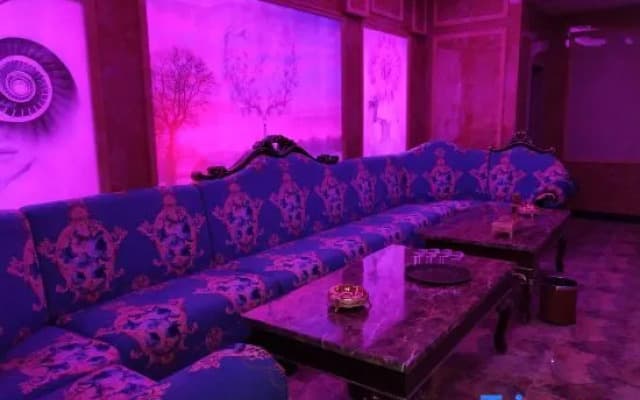 Xilaifeng Hotel Macheng