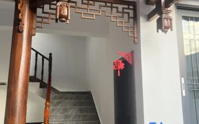 Shaxi Ancient Town Shier Yue Homestay