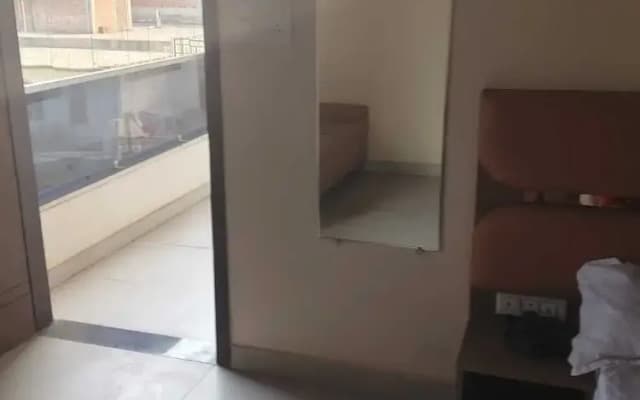 Hotel Awadh Grand