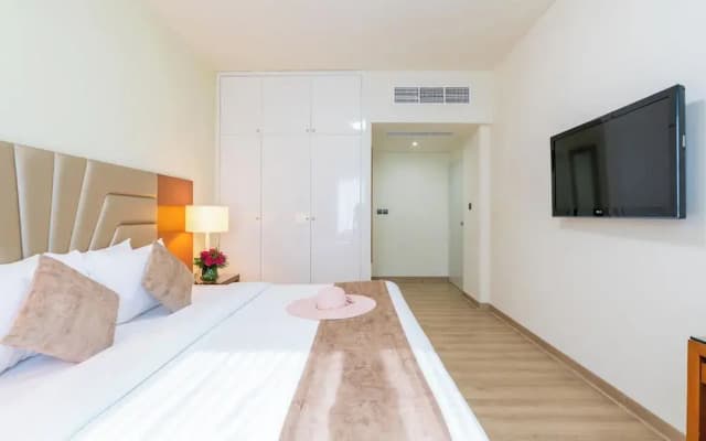 Golden Sands 10 Hotel Apartments