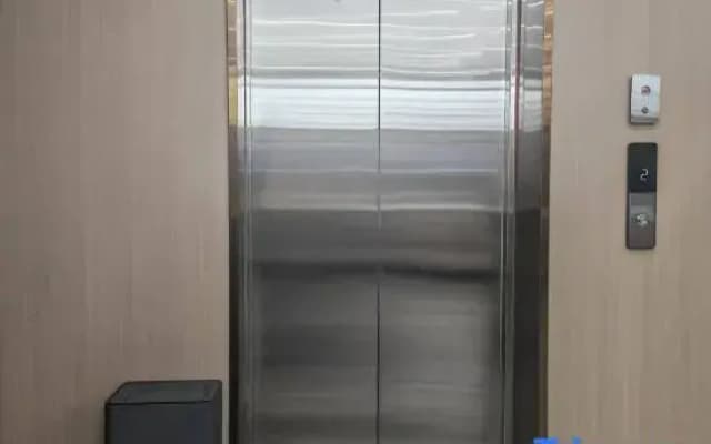 Huayi Select Hotel (Guanshan International)